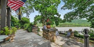 27 Webb Lane Gallery 25