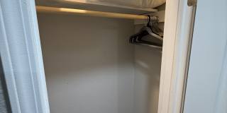 2819 South Pine Street Gallery 14