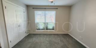 Nice two bedroom, one bath Condo Gallery 14
