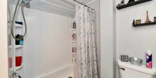 Charming 3-Bedroom Home Near Forest Manor Elementary! Gallery 7