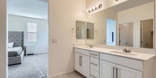 4 Bed 3 Bath Luxury FURNISHED Home for Rent! Gallery 19