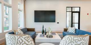 J. Ardin at Apopka Gallery 33