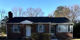 2-Bedroom, 2-Bathoom Brick Home ***RENT SPECIAL: 1-MONTH FREE RENT!!!*** Gallery 1