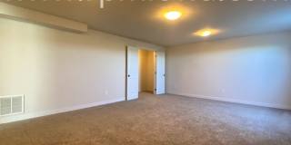 NEAR ABBIE GROVE ELEMENTARY!! 4 Bedroom, 3 Bath Home in Ankeny Gallery 16