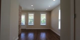 Midtown Renovated Duplex - Hardwood Floors, Exposed Brick Gallery 3