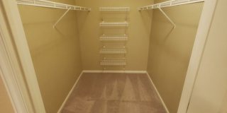 Spacious 2B/2B Main Level Condo With Garage NOW AVAILABLE Gallery 11