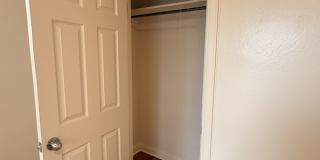 1906 8th Street Gallery 11