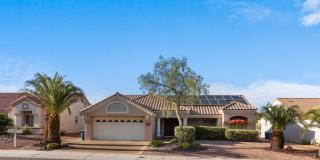 Gorgeous 2 Bed 2 Bath Single Story home in 55+ Sun City Summerlin. Lots of community amenities. Gallery 1
