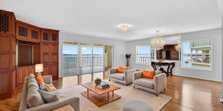 102 Riverside Drive unit: 306 Gallery 24