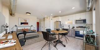 700 Central Gallery 64