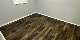 1364 Harrison St. Gallery 28