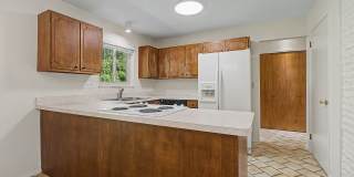 819 Gleneagle Dr Gallery 8