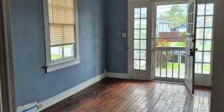 2737 Wisteria St Gallery 1