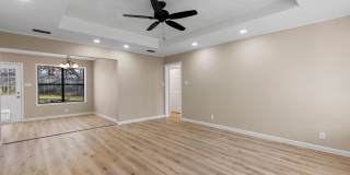 Charming Newly Remodeled Rental Home in a Quiet Neighborhood Gallery 11