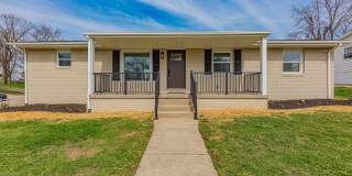 911 Mayfair Drive Gallery 1