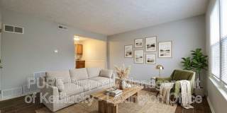 305 Lake St Gallery 1