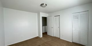 Courtyard Apartments Courtyard Apartments Gallery 6