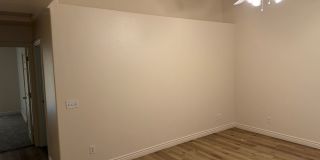 wonderful 3 bedroom townhome with a great location! Gallery 17