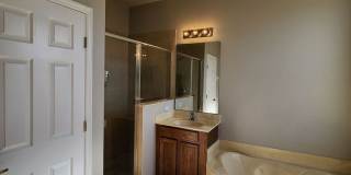 Spacious 3BR Townhome in Gated Portofino Meadows – Prime Location Near Orlando & Disney Gallery 28