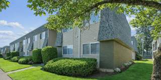 Villas at Bridge Creek - Affordable Housing Gallery 3