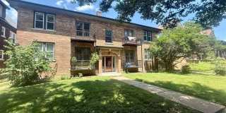 7369 Delmar Boulevard Gallery 1