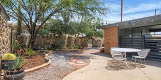 2927 HARRISON Avenue Gallery 9