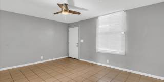 2311 N Richey Blvd Unit B Gallery 2