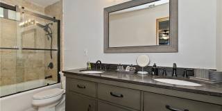 198 E Zermatt Gallery 33