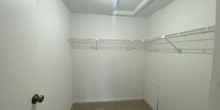 13433 WHITECHURCH Circle Gallery 11