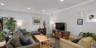 14934 Dickens St Gallery 5