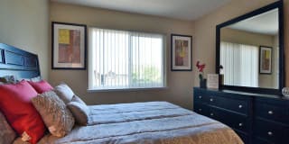 Crooked Oak Gallery 21