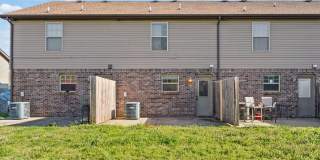 Pet Friendly Two Bedroom! Gallery 22