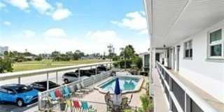 708 Victoria Drive Gallery 4