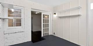 Lovely Two Bedroom Condo in Cotswold! Gallery 12