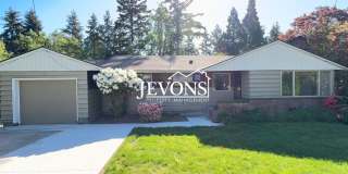 Available Now! 4-bedroom, 2-bathroom house in SeaTac Gallery 1