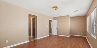 Spacious 3-Story Plus Loft Bedroom, New Floors, New paint, No Carpet Gallery 14