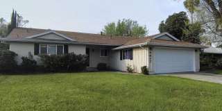 4417 A Parkway Gallery 1