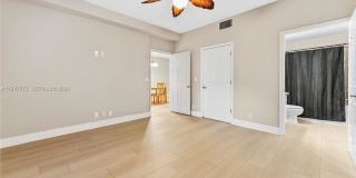 4802 Washington Street Gallery 13