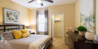 Legends at White Oak Gallery 13