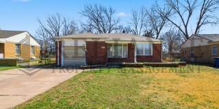 2242 South Ridgewood Drive Gallery 1