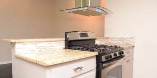 Updated Condo- 5601 Woodrow Gallery 8