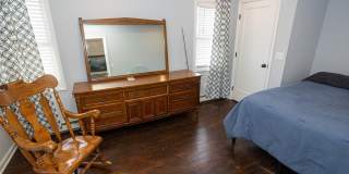 17 George Road Gallery 13