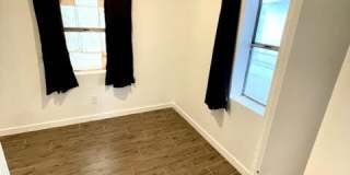 1402 East McKinley Street Gallery 5