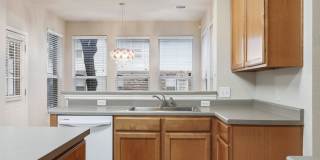 Gated Round Rock Ranch Lease | 3 Bed + Flex Space | 2,376 SF in The Enclave Gallery 14