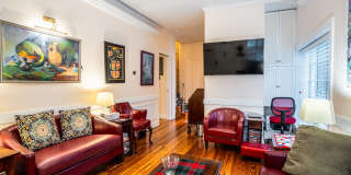 245 Lincoln Streets Gallery 18