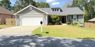 18 Primrose Lane Gallery 1