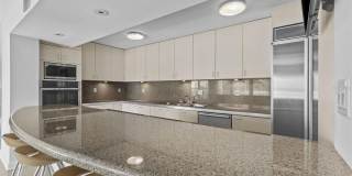 2401 BAYSHORE BOULEVARD Gallery 5