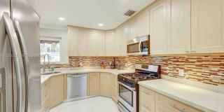 1020 N 13th Terrace, Hollywood, FL 33019 Gallery 5