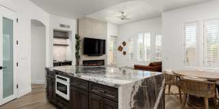 8905 E Mountain Spring Road Gallery 11