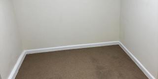 204 LIVINGSTON Court Gallery 19